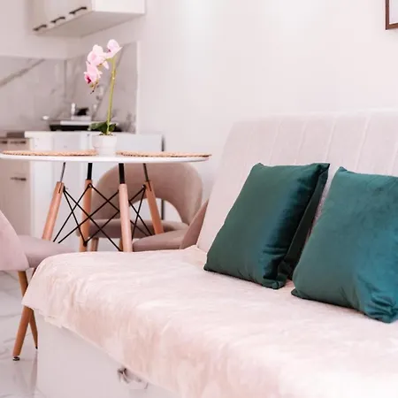 Mia Apartment *